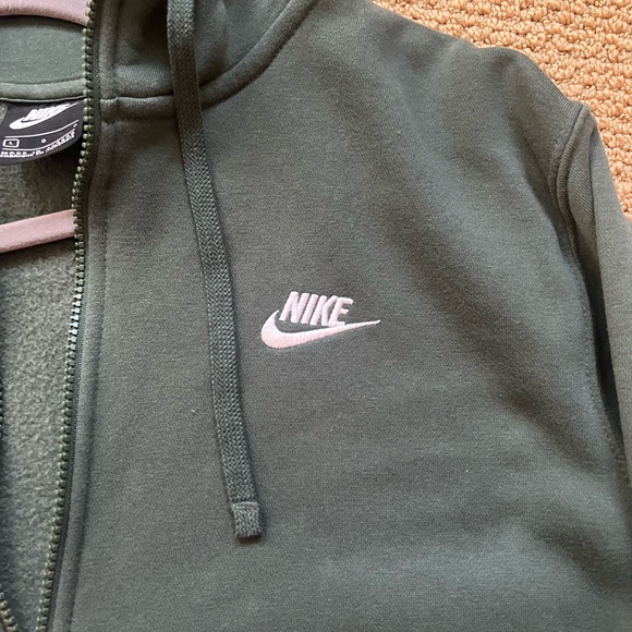 Army Green Nike Zip Up - Picture 3 of 5